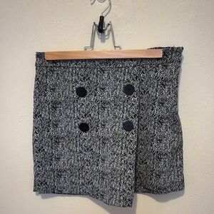 Express Black and White Herringbone Skirt
